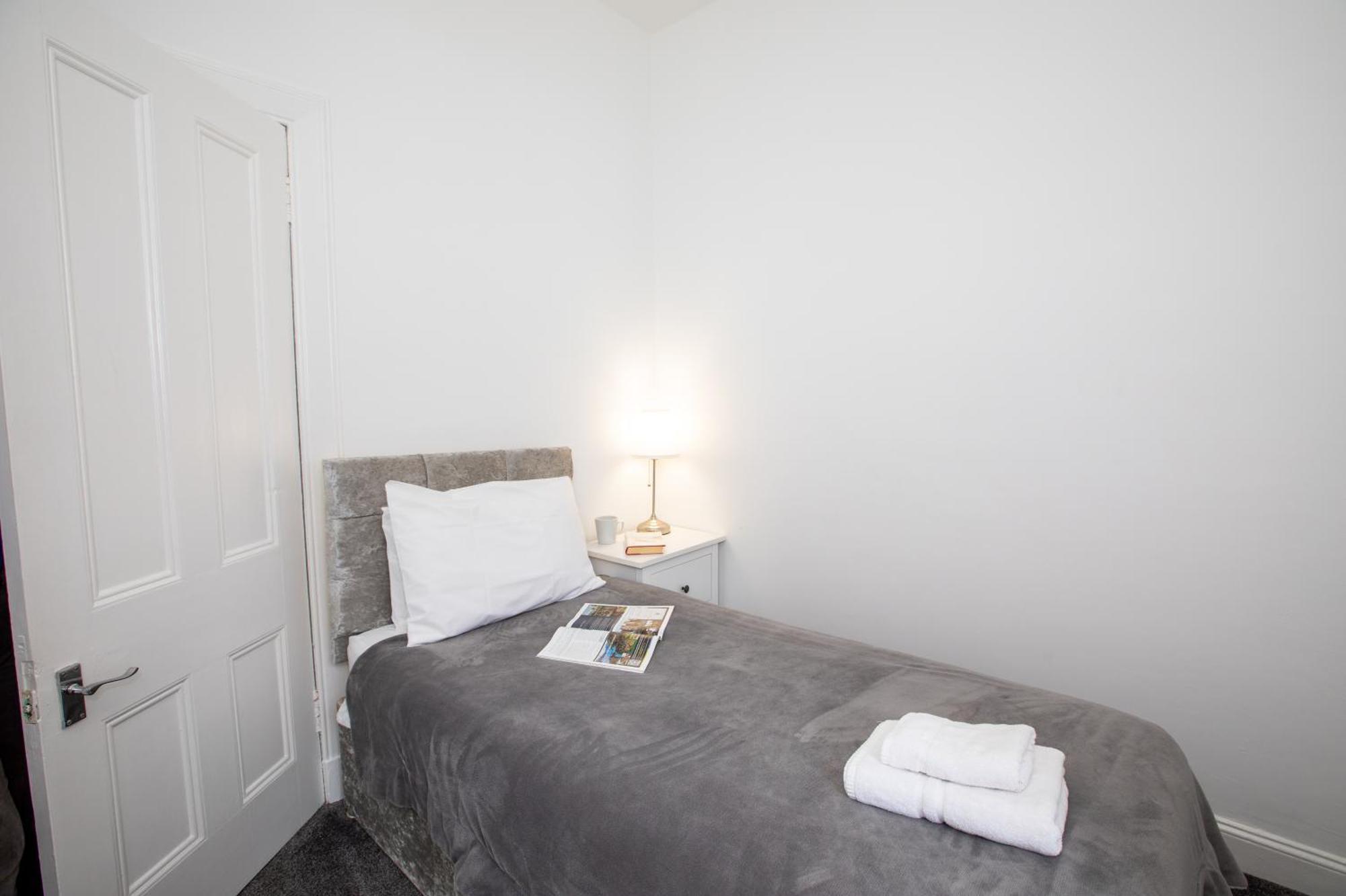 Glebe Street Apartment Leven  Kültér fotó