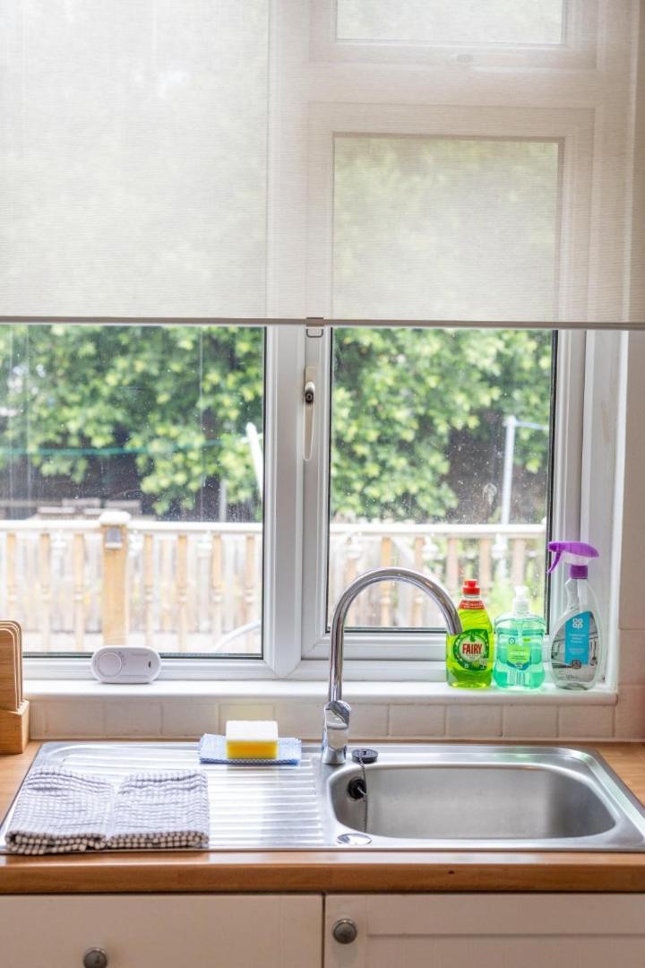 Glebe Street Apartment Leven  Kültér fotó